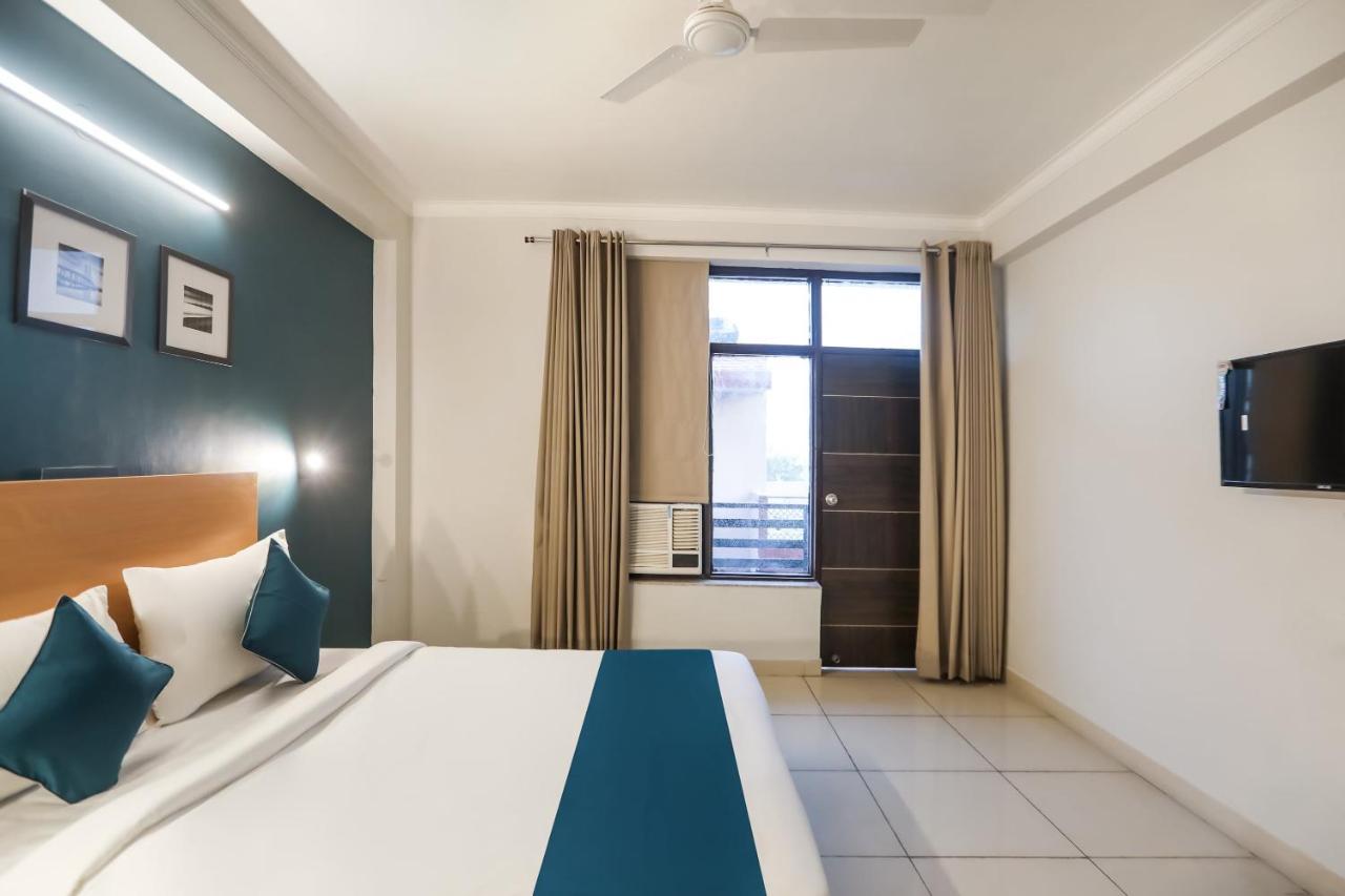 Silverkey Executive Stays 42933 Medanta Corporate 구르가온 외부 사진